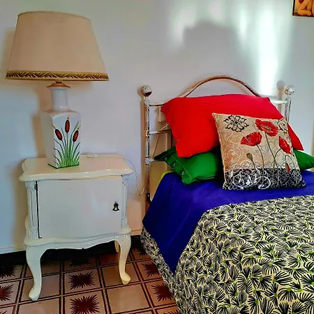 Casa Nei Vigneti Sleep & Wine * San Damiano al Colle
