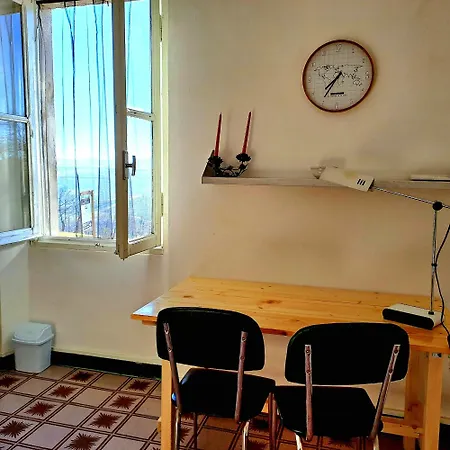 Holiday home Casa Nei Vigneti Sleep & Wine San Damiano al Colle