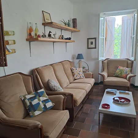 Casa Nei Vigneti Sleep & Wine Holiday home *