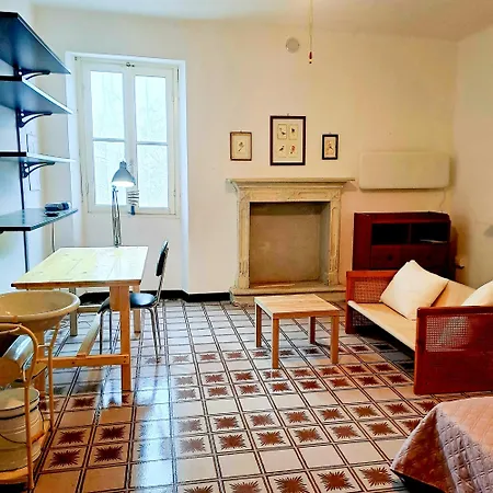 Casa Nei Vigneti Sleep & Wine Holiday home San Damiano al Colle